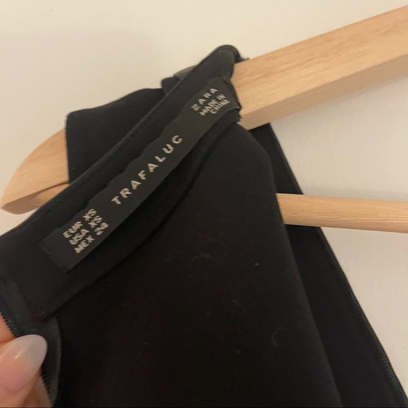 Zara bodycon dress - Picture 3 of 4